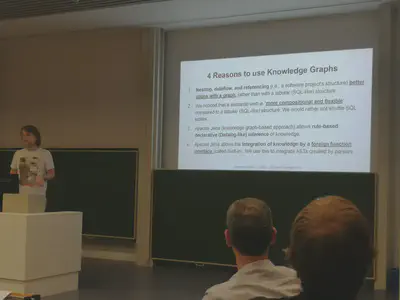 Johannes Härtel presents 4 reasons why to use Knowledge Graphs